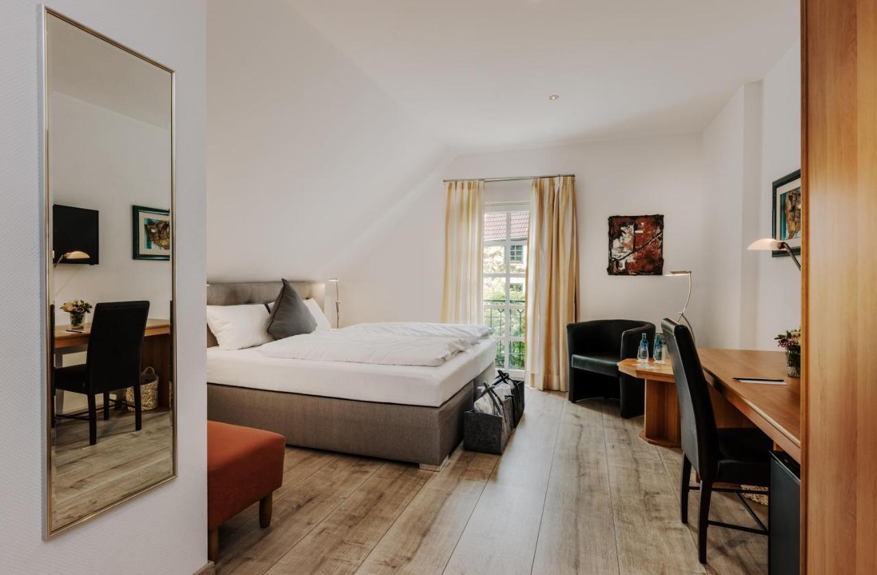 Romantik Hotel Neuhaus Iserlohn Esterno foto