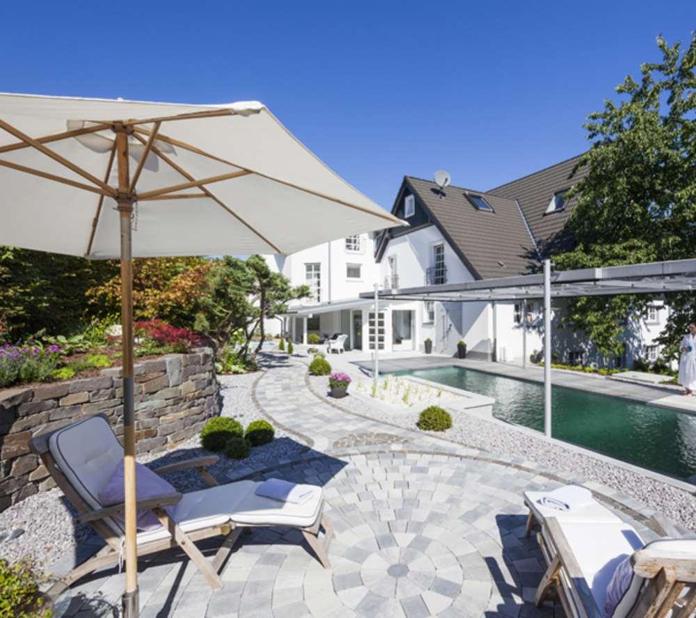 Romantik Hotel Neuhaus Iserlohn Servizi foto