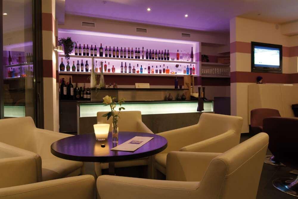 Romantik Hotel Neuhaus Iserlohn Ristorante foto