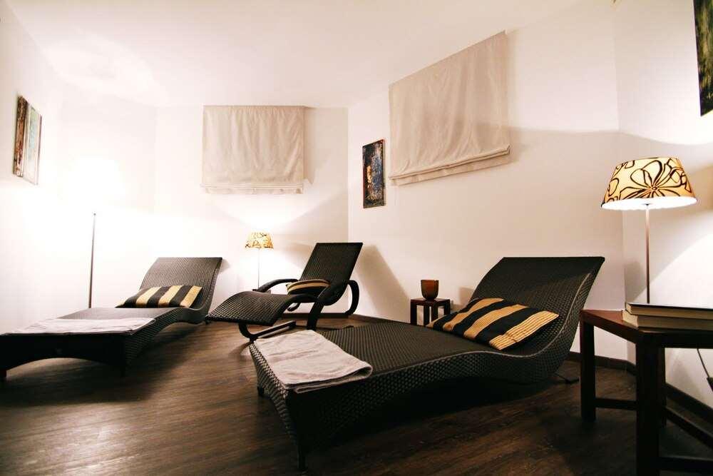 Romantik Hotel Neuhaus Iserlohn Servizi foto