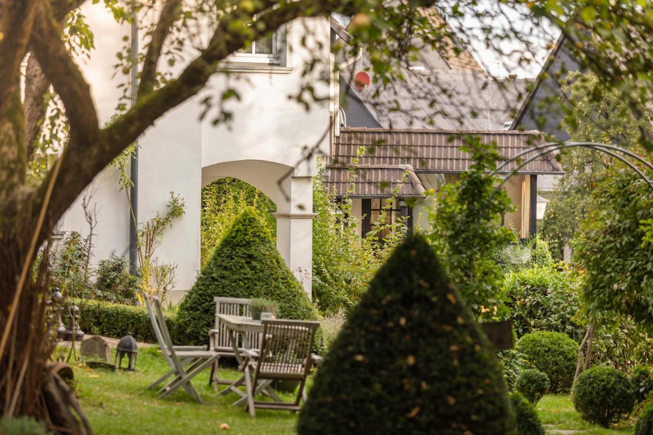 Romantik Hotel Neuhaus Iserlohn Esterno foto