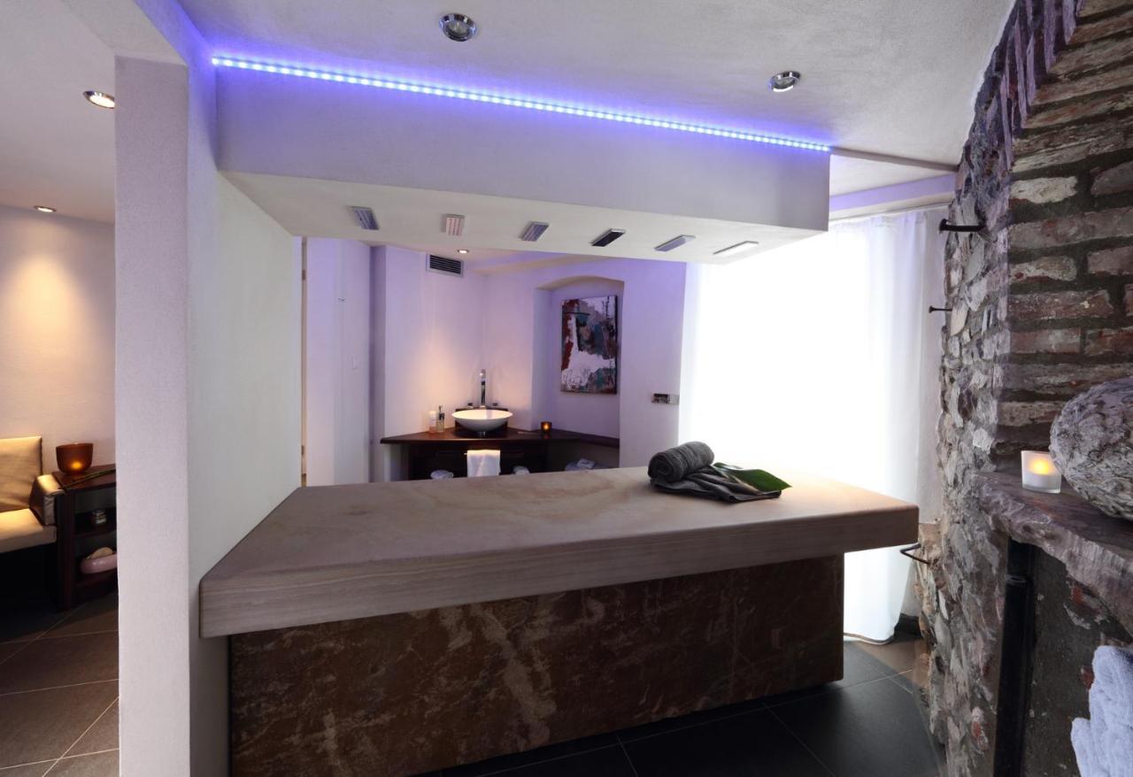 Romantik Hotel Neuhaus Iserlohn Esterno foto